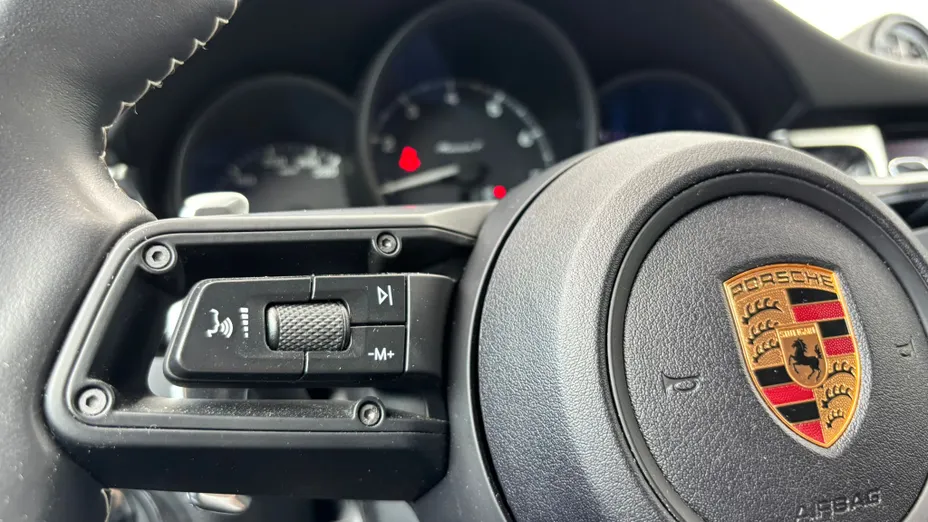PORSCHE Macan Macan T