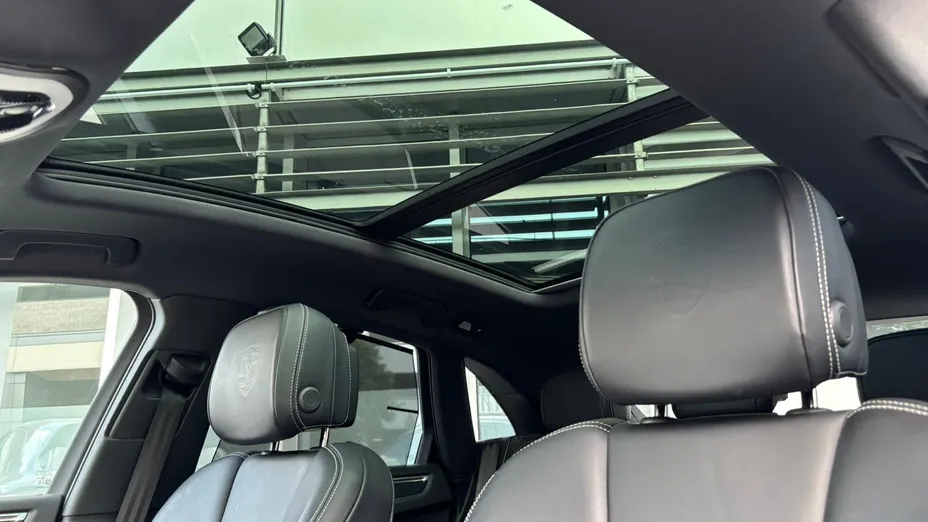 PORSCHE Macan Macan T