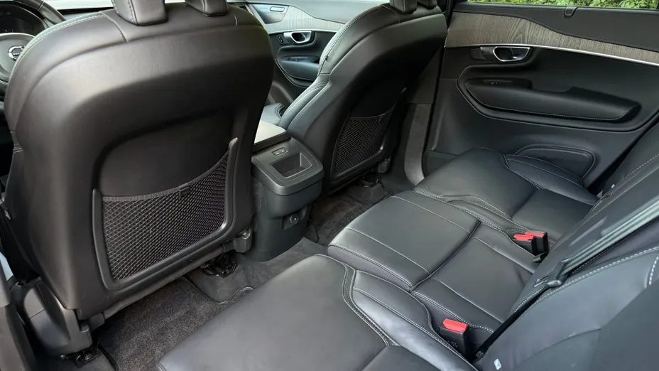 VOLVO XC90 XC90 B5 B AWD Plus Bright 7os aut