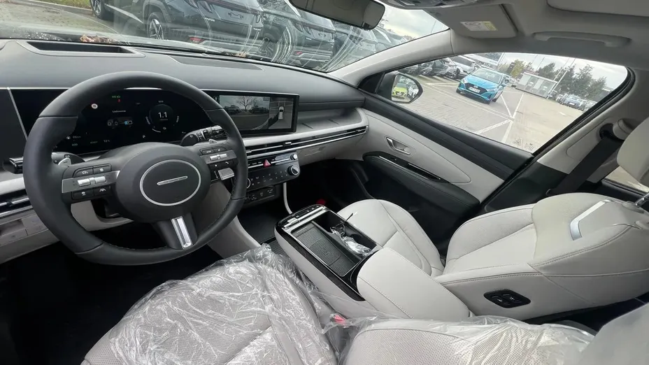 HYUNDAI Tucson Tucson 1.6 T-GDi HEV Platinum 2WD aut Nowy