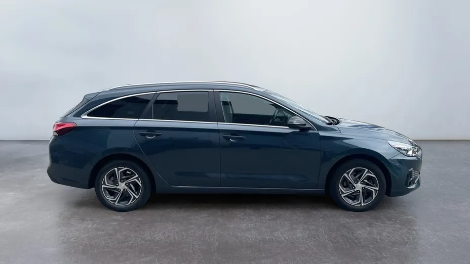 HYUNDAI i30 i30 1.0 T-GDI Smart