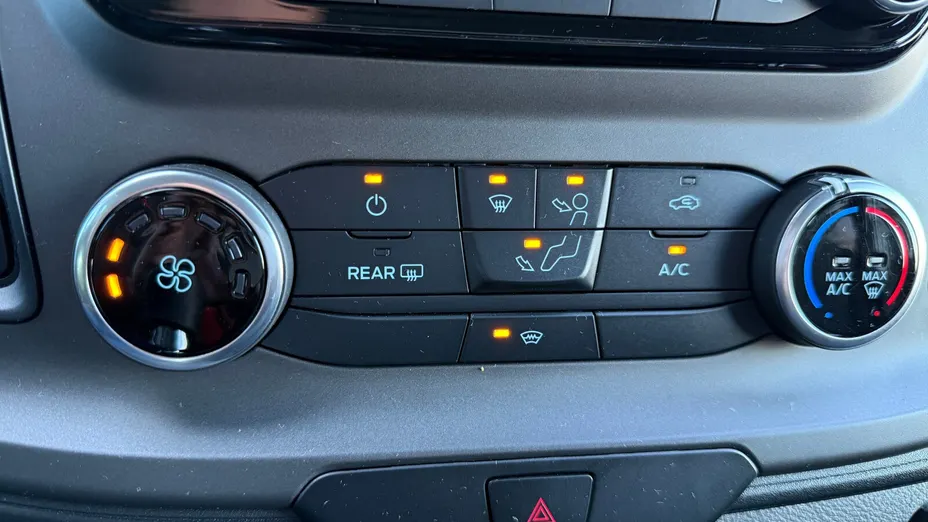 FORD Transit Custom Transit Custom 300 L2H1 Trend (bryg.)