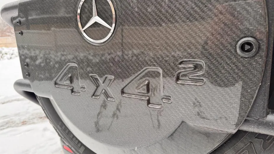 MERCEDES-BENZ Klasa G AMG G 63 4x4
