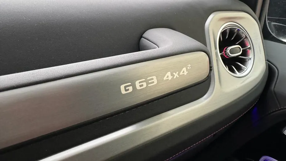 MERCEDES-BENZ Klasa G AMG G 63 4x4
