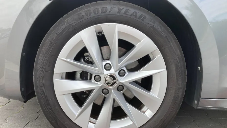 SKODA Octavia Octavia 1.5 TSI mHEV Selection DSG