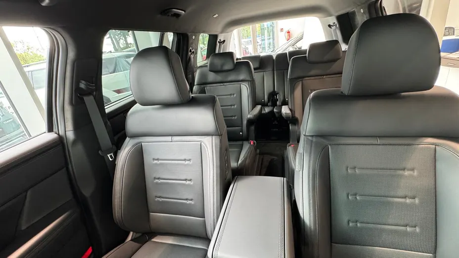 HYUNDAI Santa Fe Santa Fe 1.6 T-GDI PHEV Calligraphy 4WD aut 6os. Nowy