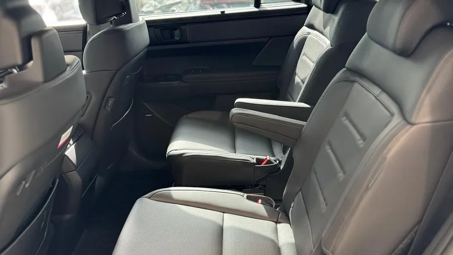 HYUNDAI Santa Fe Santa Fe 1.6 T-GDI PHEV Calligraphy 4WD aut 6os. Nowy