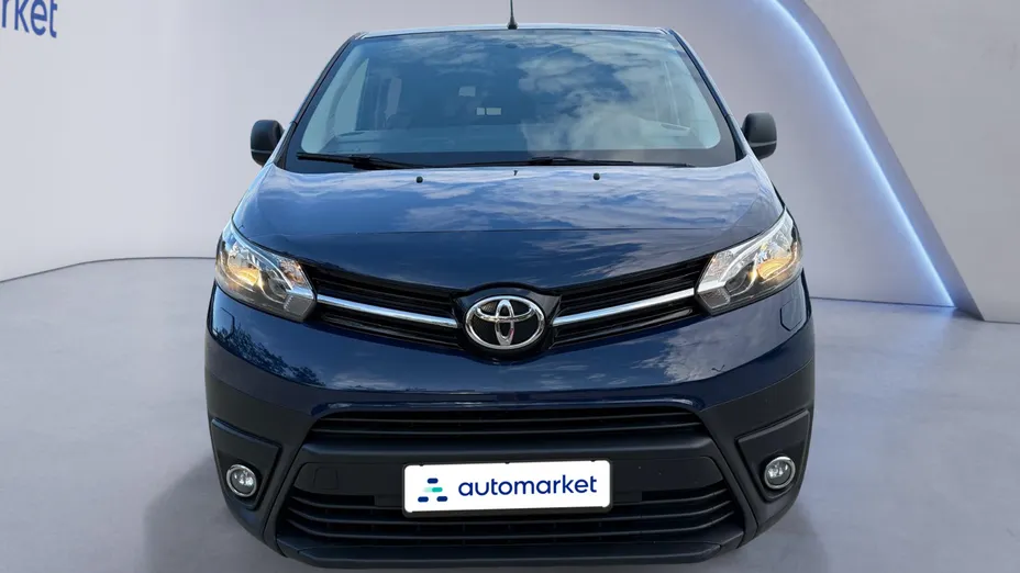 TOYOTA Proace Verso Proace Verso 2.0 D4-D Long Business Aut.