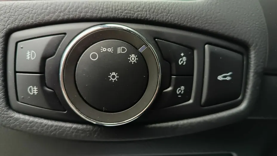 FORD S-MAX S-MAX 2.5 Hybrid Titanium CVT