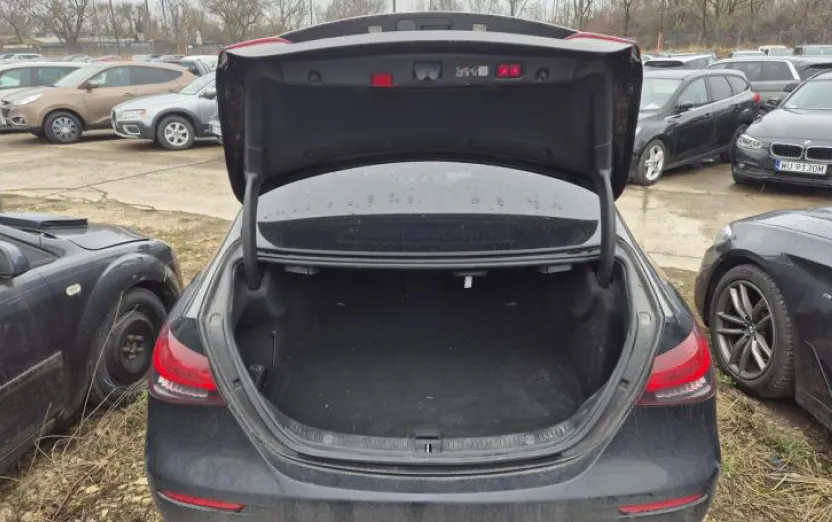 MERCEDES-BENZ E Klasa E 220 d 4-Matic Avantgarde
