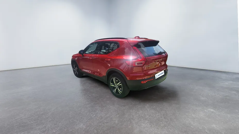 VOLVO XC40 XC40 B3 Plus Dark aut