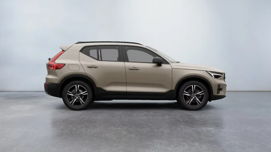 VOLVO XC40 XC40 B3 Plus Dark aut Nowy