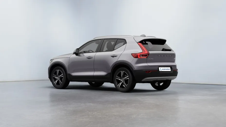 VOLVO XC40 XC40 B3 Core aut Nowy