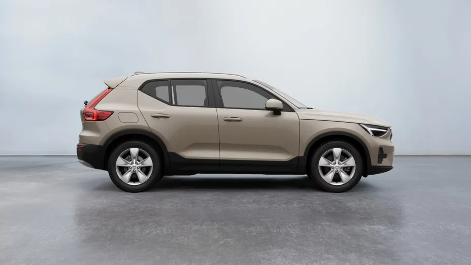 VOLVO XC40 XC40 B3 Core aut Nowy