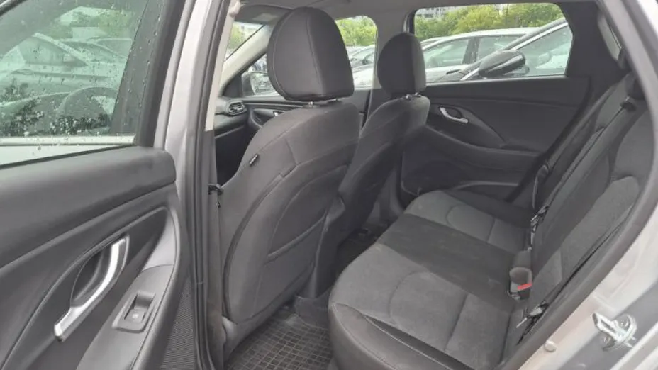 HYUNDAI i30 i30 1.5 T-GDI 48V Smart
