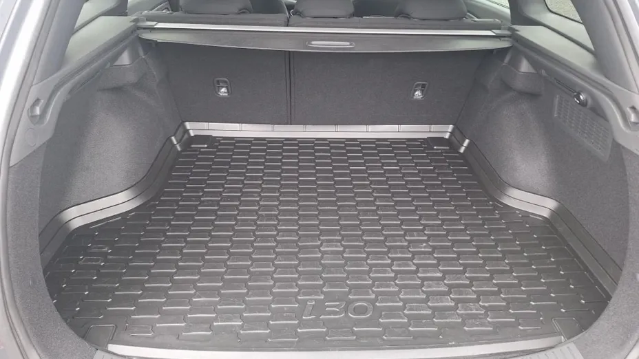 HYUNDAI i30 i30 1.5 T-GDI 48V Smart