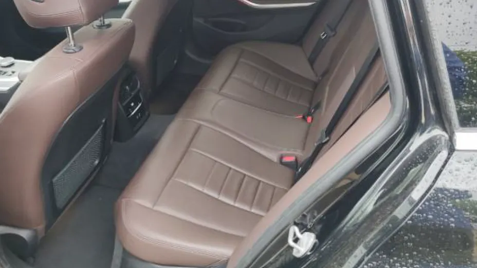 BMW Seria 3 320d xDrive mHEV Luxury Line aut