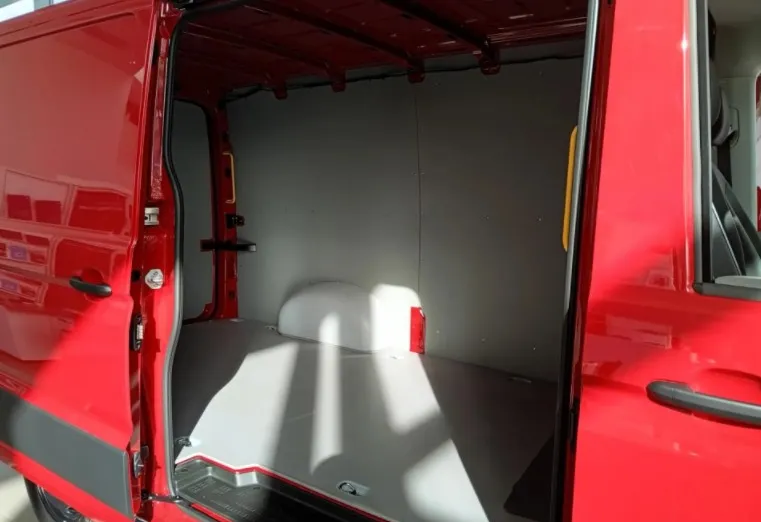 VOLKSWAGEN Crafter Crafter 35 BiTDI (9,9m3) Nowy