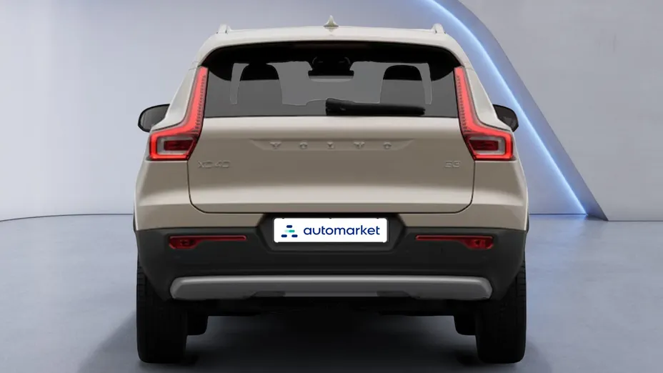 VOLVO XC40 XC40 B3 Core aut Nowy
