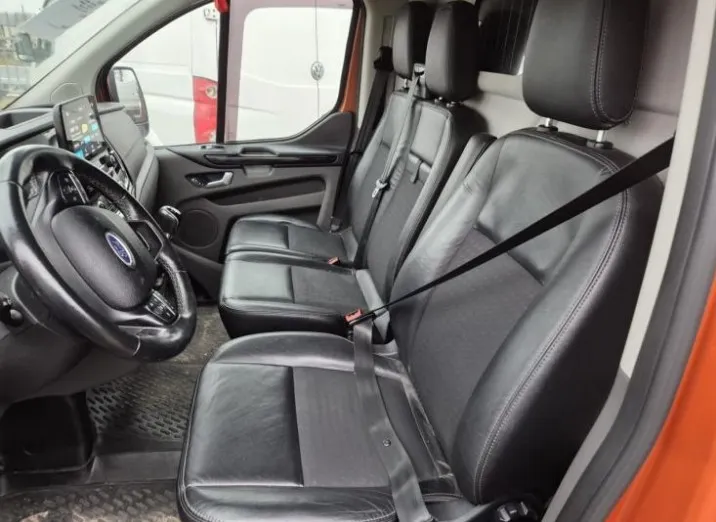 FORD Transit Custom Transit Custom 320 L2H1 Sport