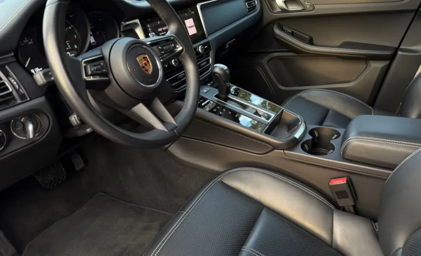 PORSCHE Macan Macan