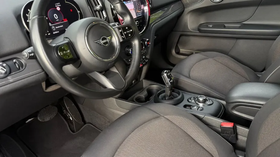MINI [BMW] Countryman Cooper aut