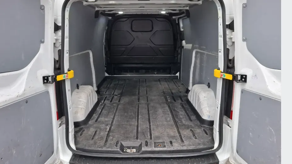 FORD Tourneo Custom Tourneo Custom 2.0 TDCi L1 Trend