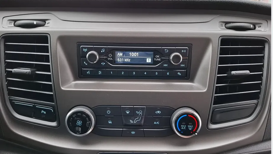 FORD Tourneo Custom Tourneo Custom 2.0 TDCi L1 Trend