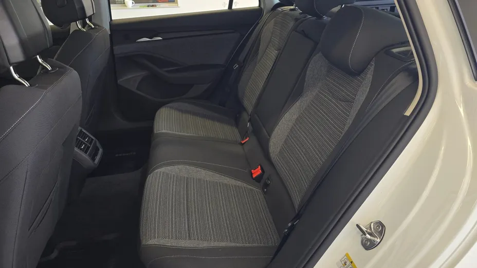 SKODA Superb Superb 2.0 TDI SCR 4x4 Selection DSG