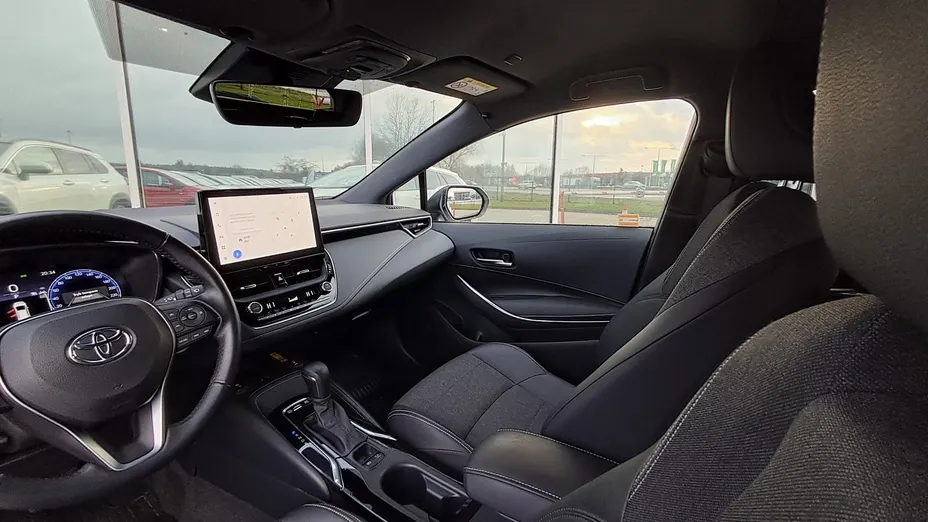 TOYOTA Corolla Corolla 1.8 Hybrid Style