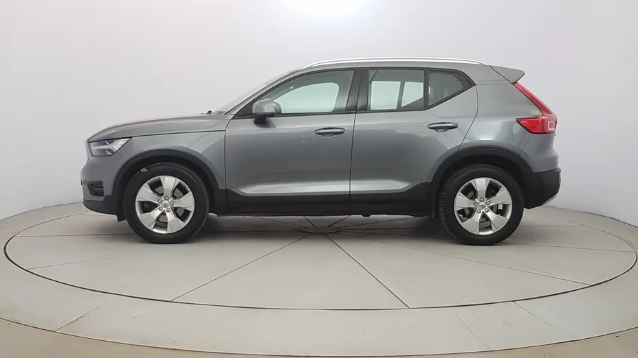 VOLVO XC40 XC40 D4 SCR AWD Momentum aut