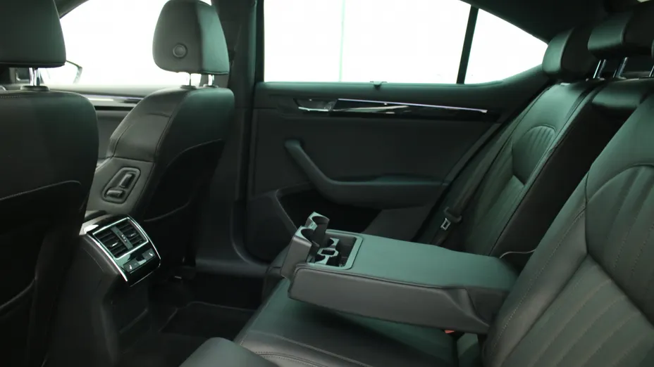 SKODA Superb Superb 2.0 TSI 4x4 L&K DSG
