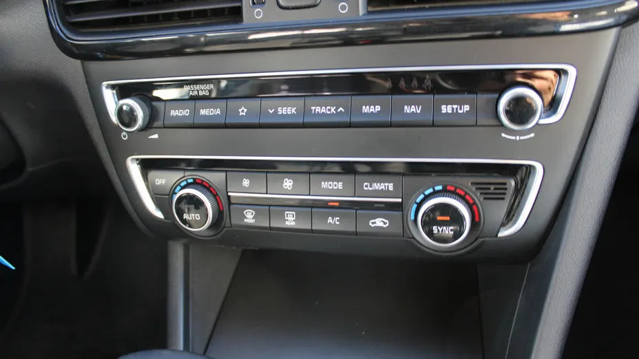 KIA Optima Optima 1.6 T-GDI M DCT