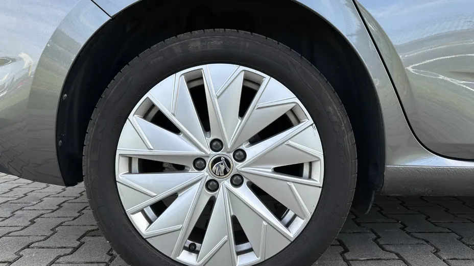 SKODA Scala Scala 1.0 TSI Style DSG