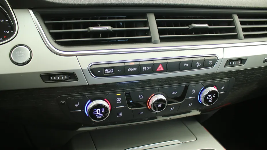 AUDI Q7 Q7 50 TDI Quattro Tiptr.