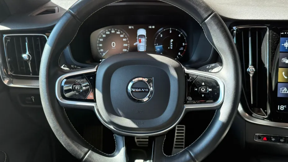 VOLVO V60 V60 D4 R-Design aut