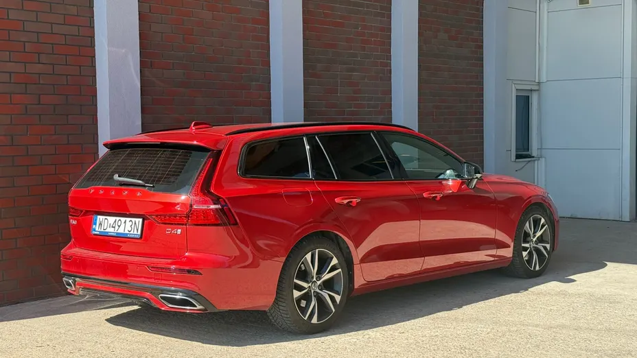 VOLVO V60 V60 D4 R-Design aut