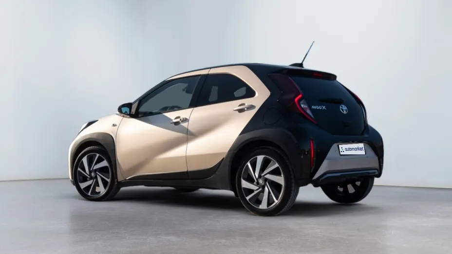 TOYOTA Aygo X Aygo X 1.0 VVT-i Comfort CVT Nowy