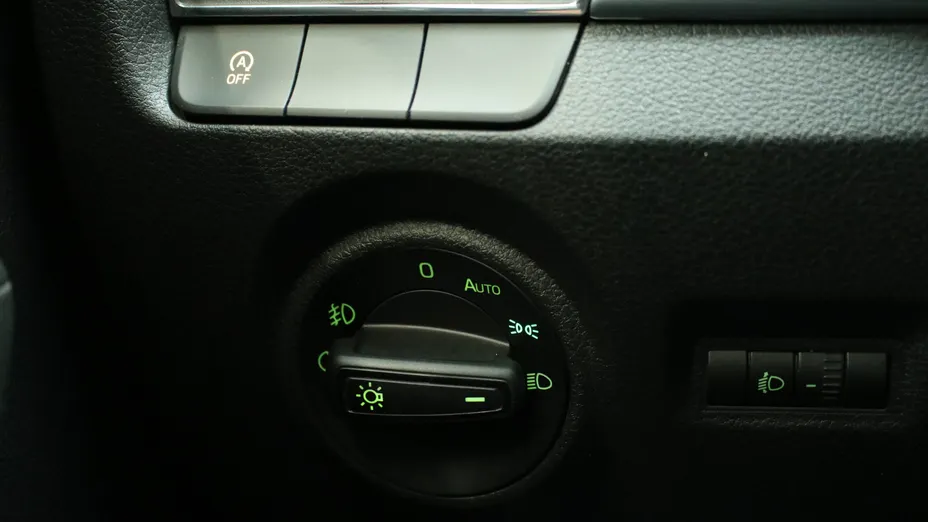 SKODA Fabia Fabia 1.0 TSI Ambition