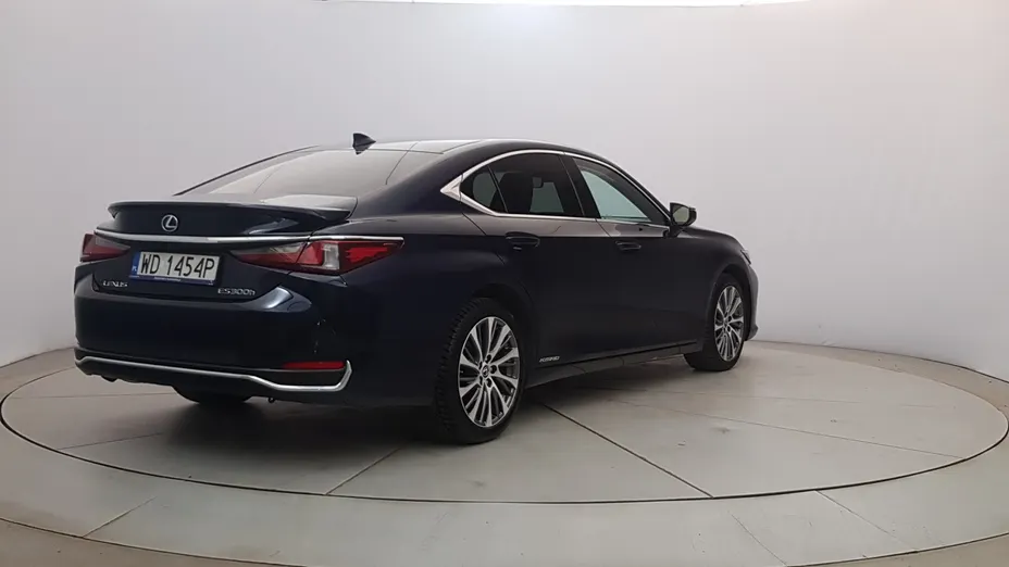 LEXUS ES ES 300h Business Edition