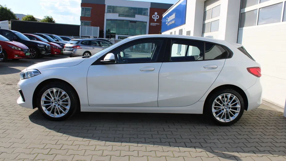 BMW Seria 1 118i Advantage aut
