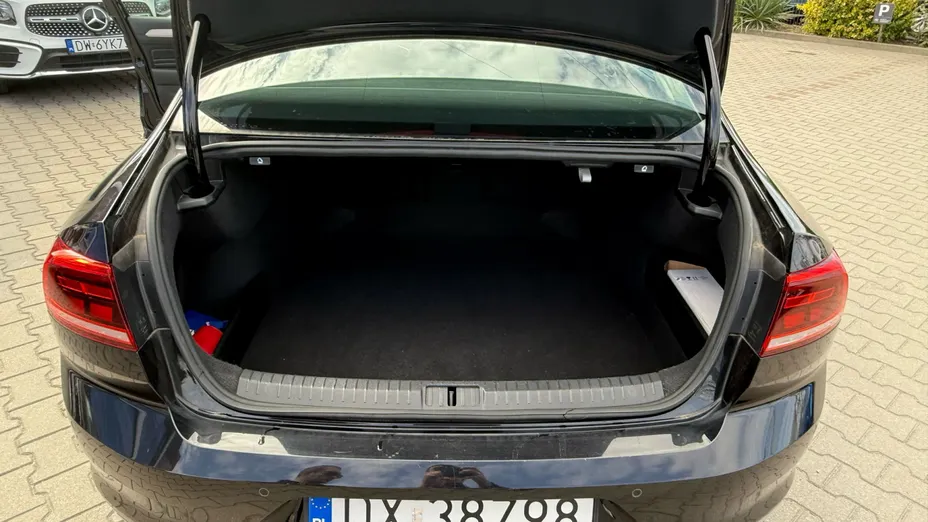 VOLKSWAGEN Passat Passat 2.0 TDI Elegance DSG