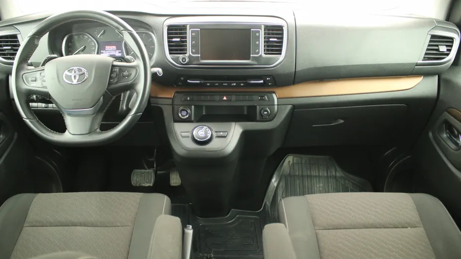 TOYOTA Proace Verso Proace Verso 2.0 D4-D Long Family Aut.