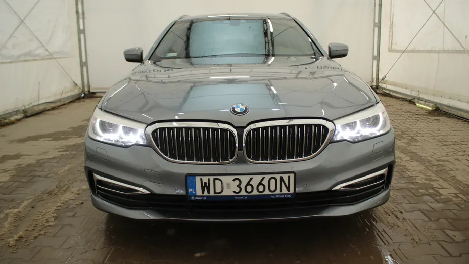 BMW Seria 5 520d xDrive mHEV Luxury Line aut