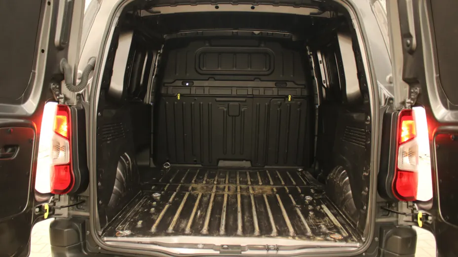 TOYOTA Proace City Proace City 1.2 D-4T Standard 2,3t Active Aut.