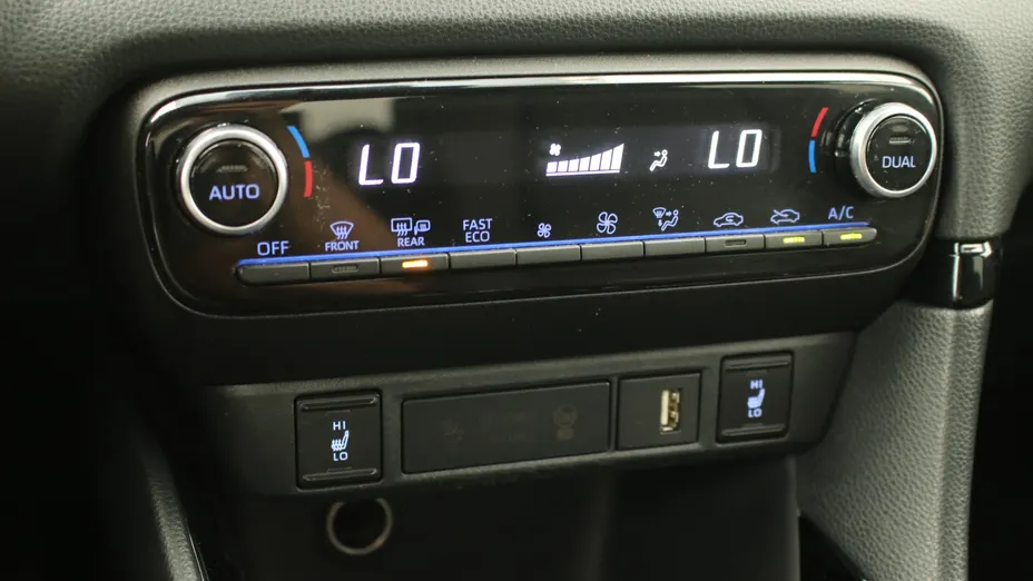 TOYOTA Yaris Yaris Hybrid 1.5 Selection Style