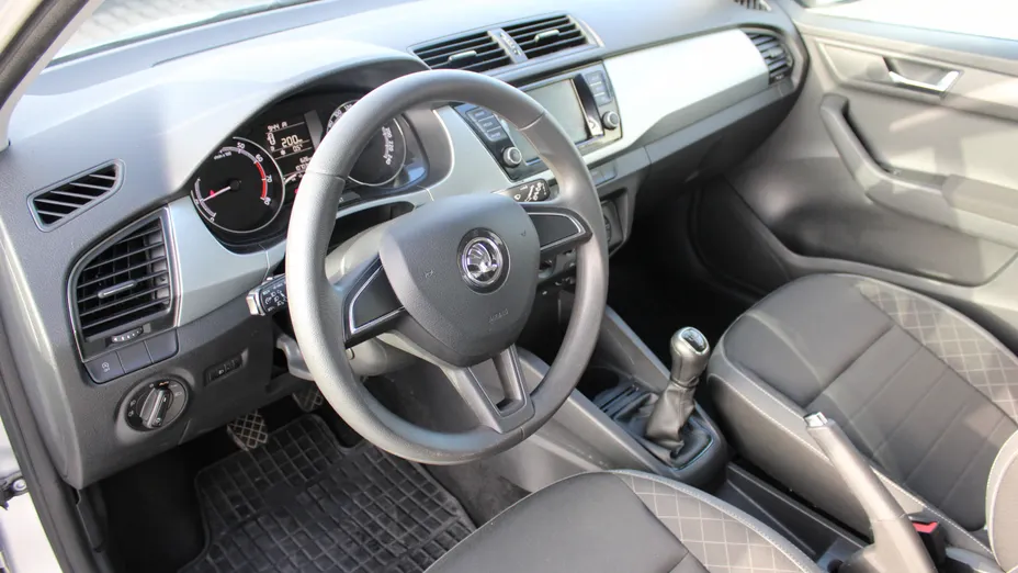 SKODA Fabia Fabia 1.0 TSI Ambition