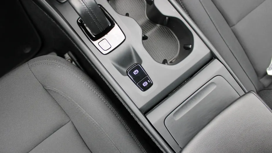 VOLVO XC40 XC40 T3 Momentum Pro aut