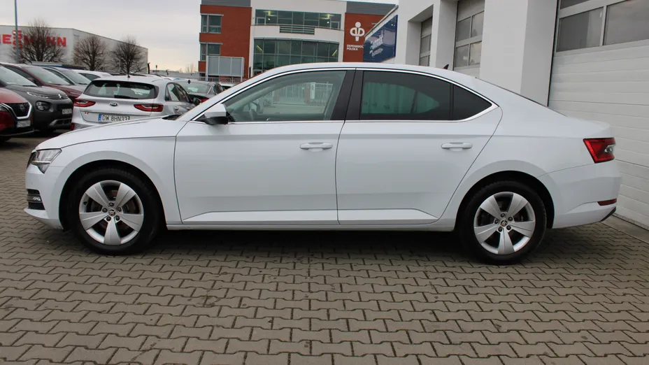 SKODA Superb Superb 2.0 TDI SCR Style DSG
