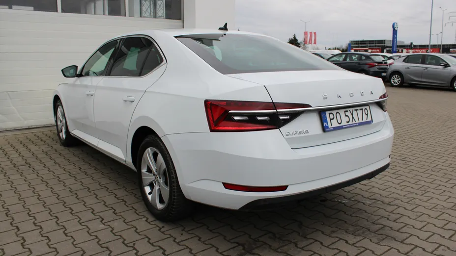 SKODA Superb Superb 2.0 TDI SCR Style DSG